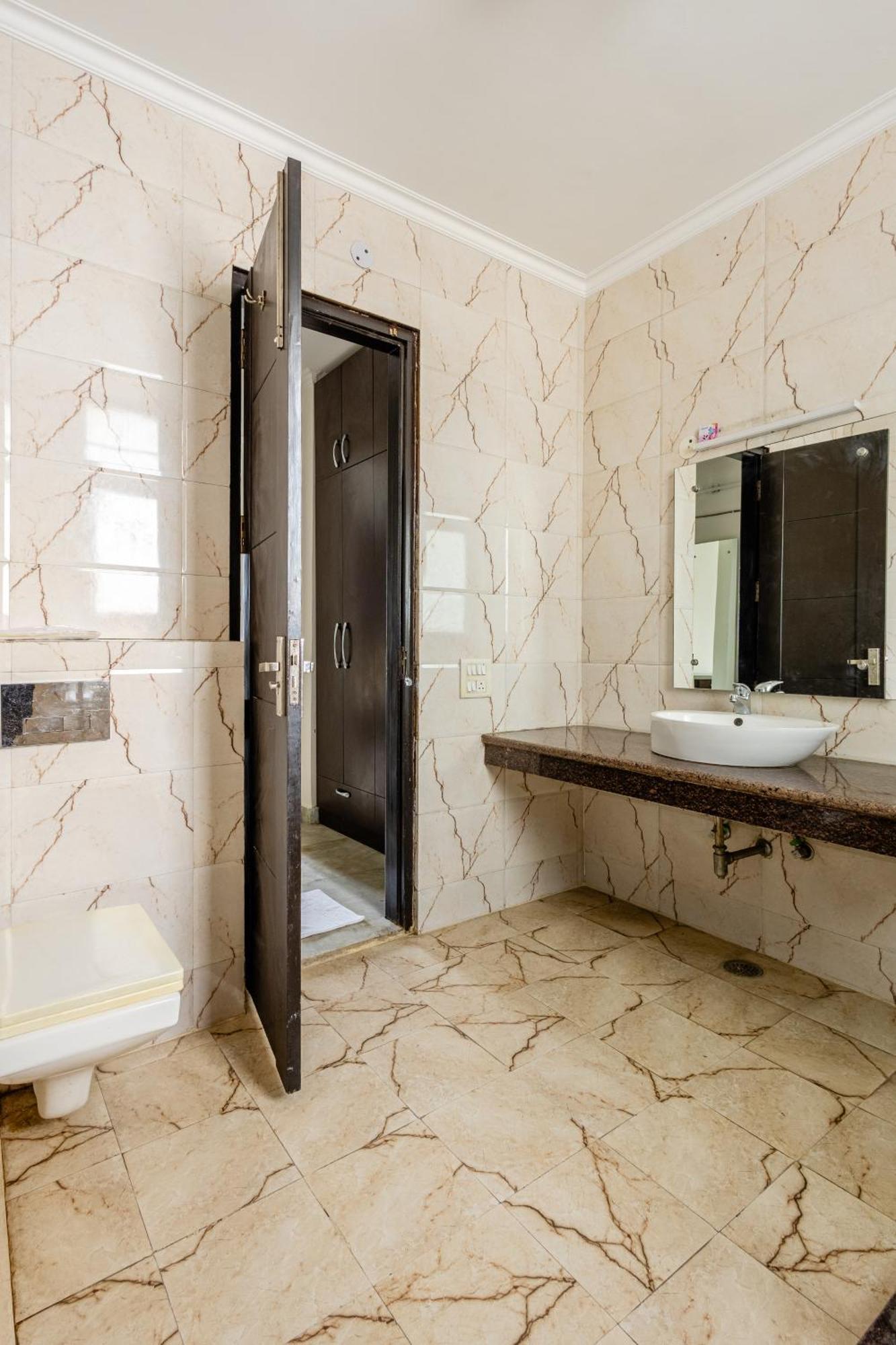 Lime Tree Service Apartment Golf Course Road, Gurgaon Eksteriør billede